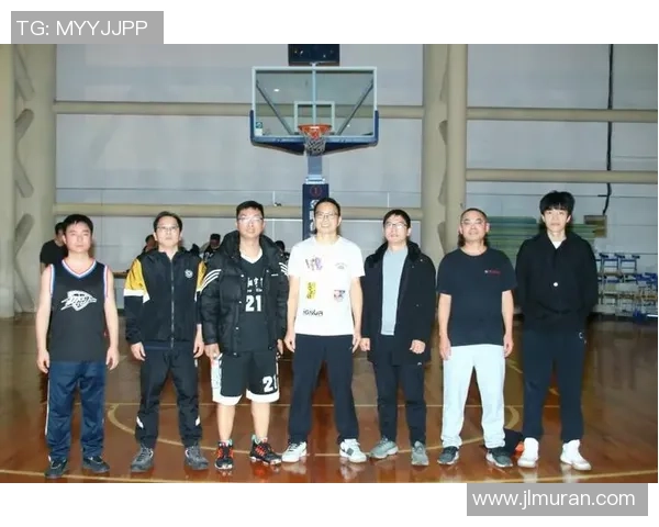 五小篮球赛精彩纷呈小球员们展现篮球魅力与团队精神的盛会 五小篮球赛精彩纷呈小球员们展现篮球魅力与团队精神的盛会